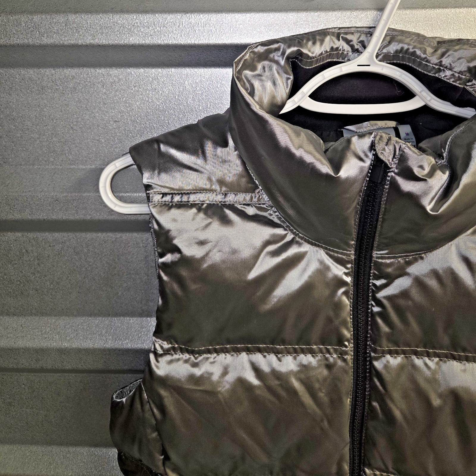 Athleta Medium Vest Responsible Silver Metallic P… - image 4