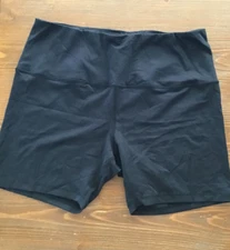 RUBY RIBBON CYCLE SHORTS #1621 NEW!