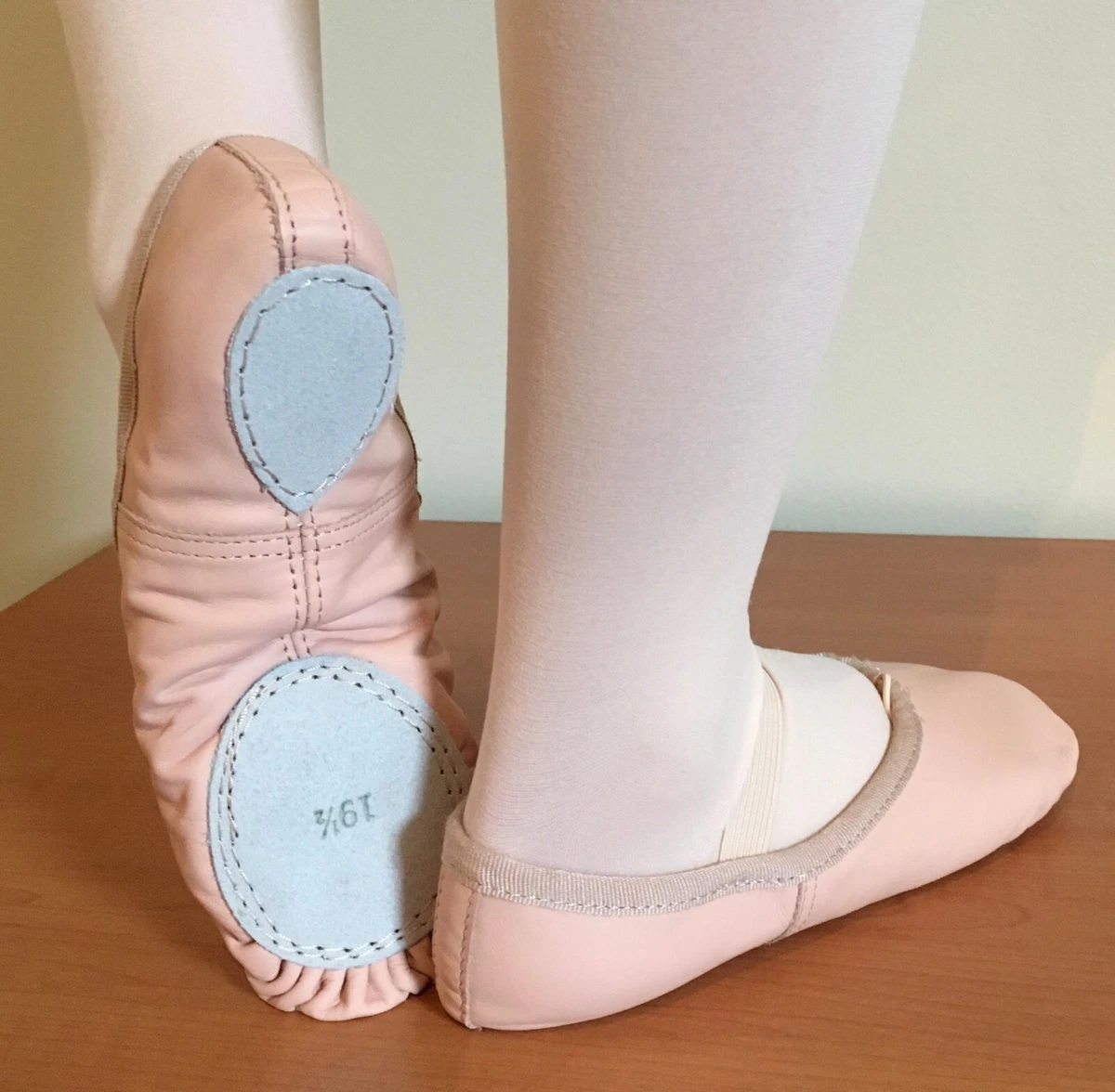 Pink leather split sole shop ballet shoes