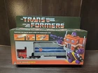 G1 Optimus Prime 1980-1982  HASBRO T2 Vintage Transformer Box  Accessories! Read