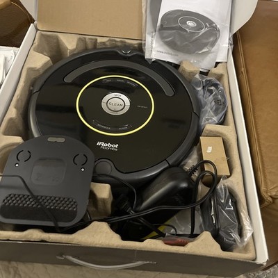 iRobot Roomba 650 Robotic Vacuum Cleaner.  New , Open Box