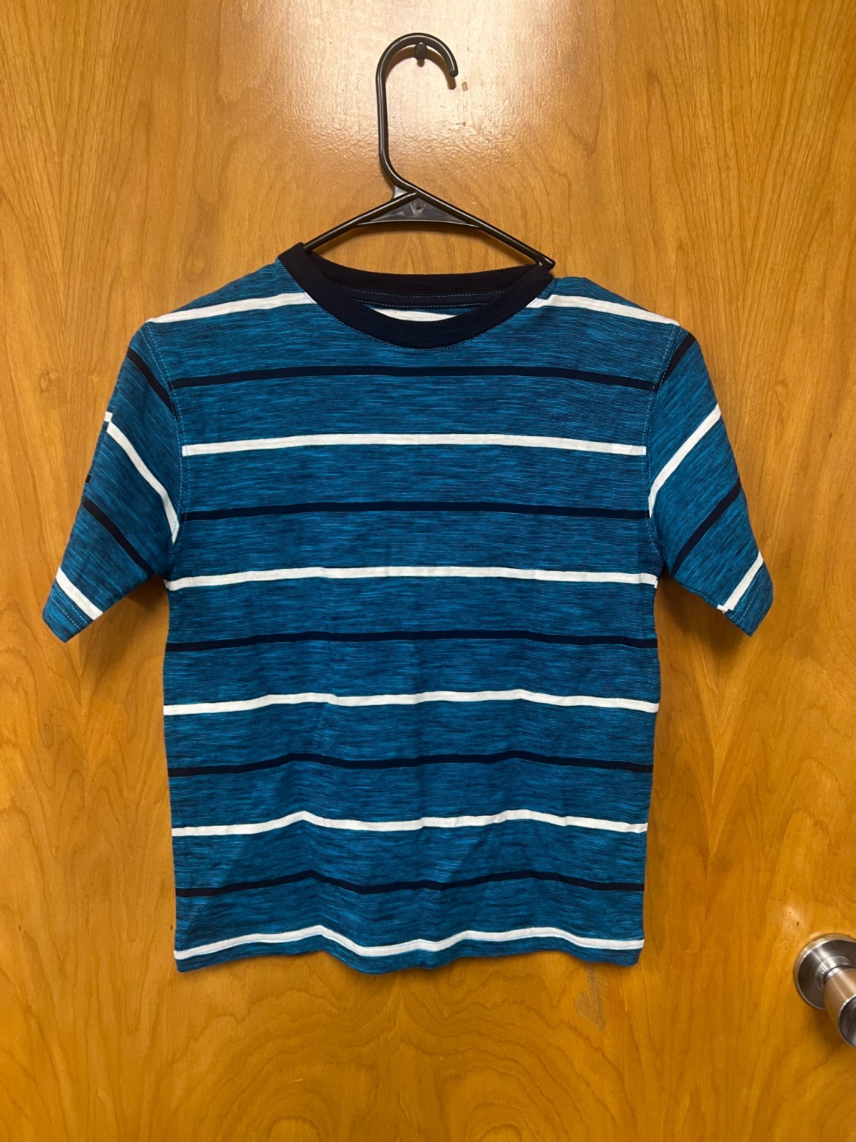 Boys blue short sleeve shirt - faded glory - size medium(8)
