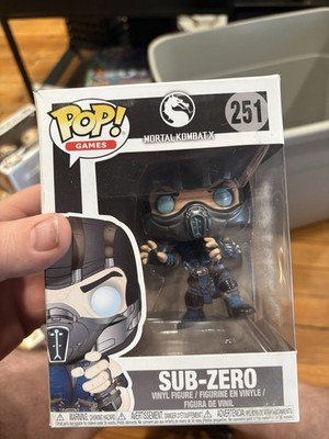 Funko Pop! Vinyl: Mortal Kombat - Sub-Zero #251