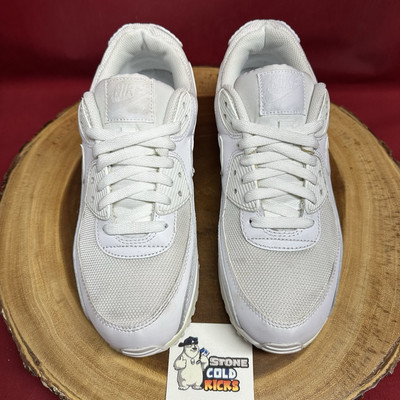 NIKE AIR MAX 90 ALL WHITE WOLF GREY Size 9 CN8490-100 193154416688