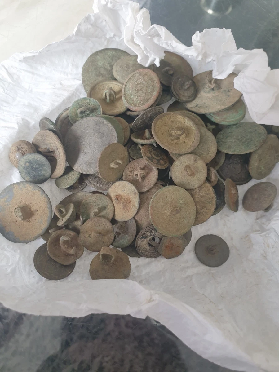 LOT DE BOUTONS de robe anciens homme écrin nacre boite d’origine EUR 78