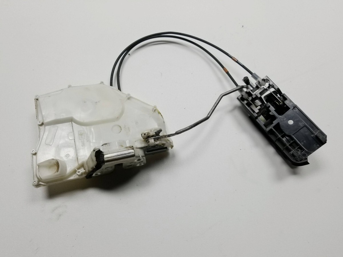 07-13 SUZUKI SX4 HATCHBACK FRONT DOOR LOCK ACTUATOR & HANDLE PASS