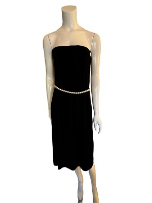CHANEL strapless Black dress Pearl pearls belt little pockets size 40 france | eBay CHANEL strapless Black dress Pearl pearls belt little pockets size 40 france | eBay
