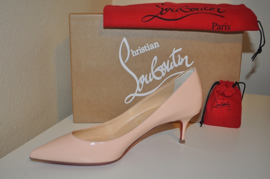 Christian Louboutin PIGALLE FOLLIES Patent Poudre Low Heel Christian Louboutin PIGALLE FOLLIES Patent Poudre Low Heel