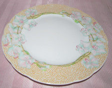 Assiette plate porcelaine Bernardaud Limoges modèle Louise de La Vallière