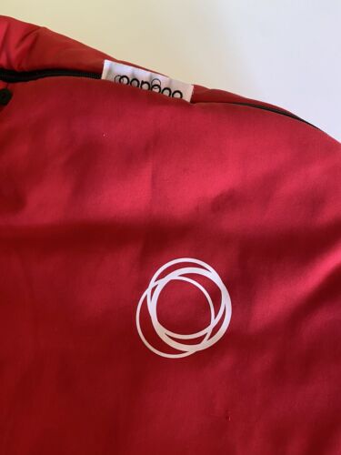 Bugaboo Bee Cocoon with Head Support - Red - Picture 4 of 19