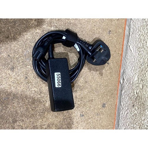 HP HSTNN-DA40 Netzteil 19,5V 2,31A 45W für Elitebook TPN-C125 Laptop