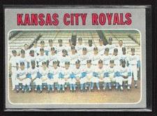 1970 Topps #422 Kansas City Royals - EX/EX+ Set Break!