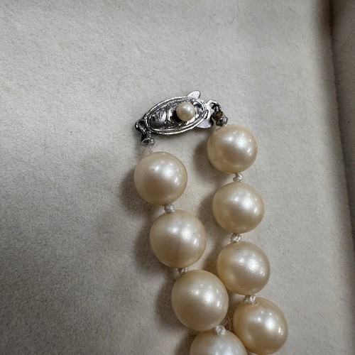 Collana Akoya filo di perle vintage tenuta chiusura argento 18" - Foto 7 di 21