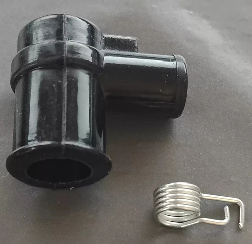 Universal Spark Plug Cap for 5mm HT Leads with Connector/Crimp. 90 Degree Angle