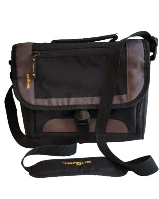 Targus Carry Bag Divided Black Tablet Pockets Gray Shoulder Strap 10x8 Travel 