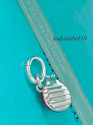 Tiffany & Co. シルバーオーバルチャーム Tiffany & Co. Red Enamel Lady Bug Charm Oval Clasp Pendant Silver