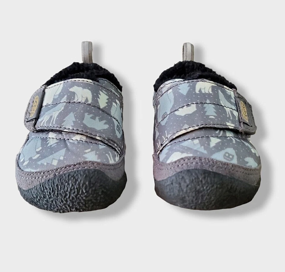 Keen HOWSER Bebé Invierno Zapatos Talla 4 Parte Superior Baja Forrados de Vellón Gris Tenis Foto 3 de 4