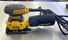 DEWALT DWE6411 (L167991A)