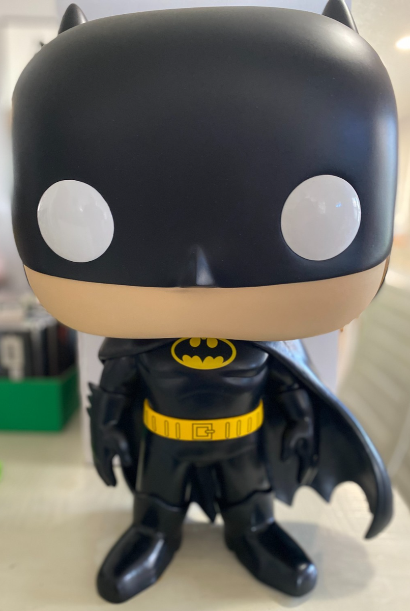 FUNKO POP! Mega 18 inch DC Universe-Batman #01 / Box is Badly