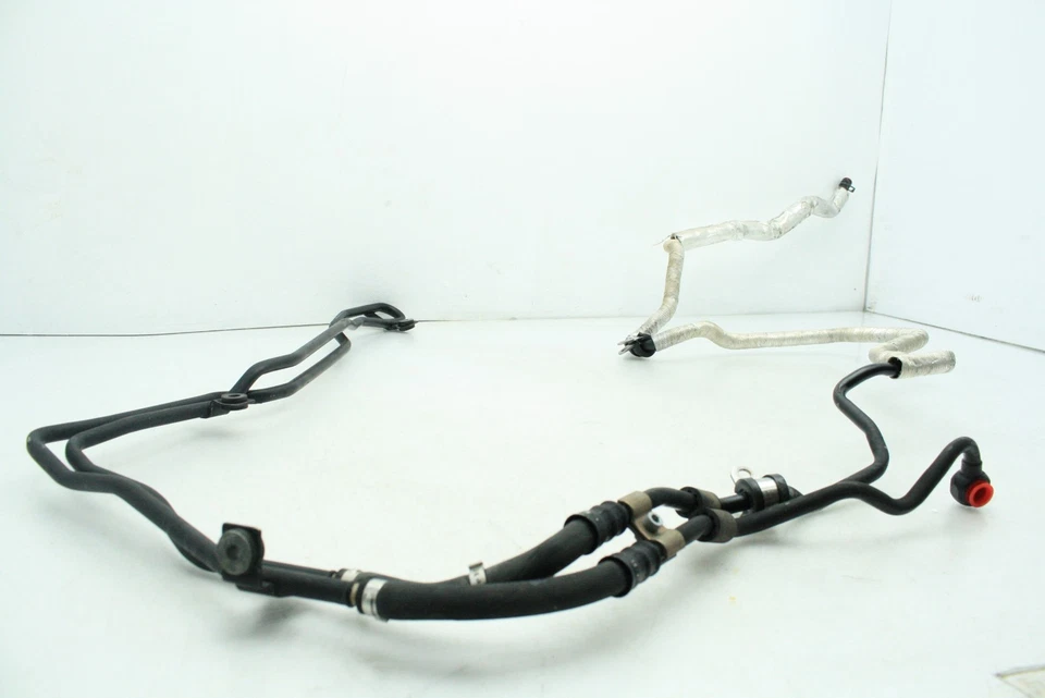 AUDI TT 2001 manguera de presión de dirección asistida manguera flexible transmisión manual B3705 Foto 3 de 4