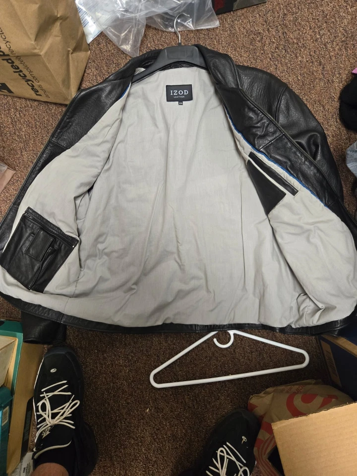 Chaqueta de cuero XXL negra Izod para hombre cremallera completa cuero real ligeramente usada ¡LIMPIA!! Foto 4 de 4