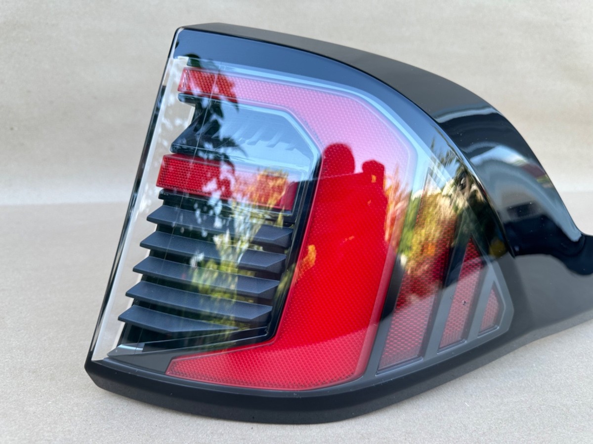 2026 Kia Sportage OEM Right Passenger Side Full LED Taillight