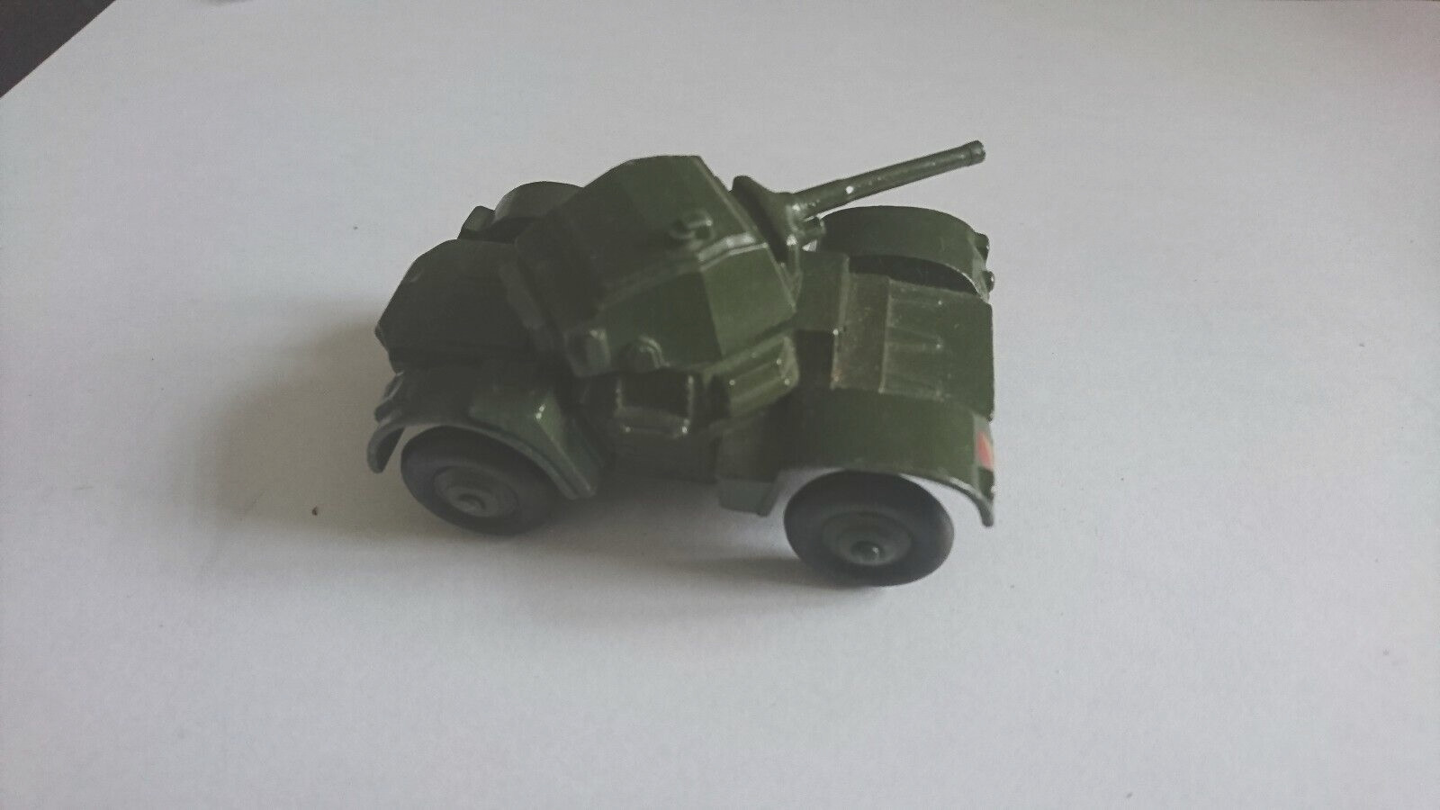 Dinky Toys Armoured Car No 670 (England) | Acheter sur Ricardo