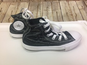 girls size 12 converse