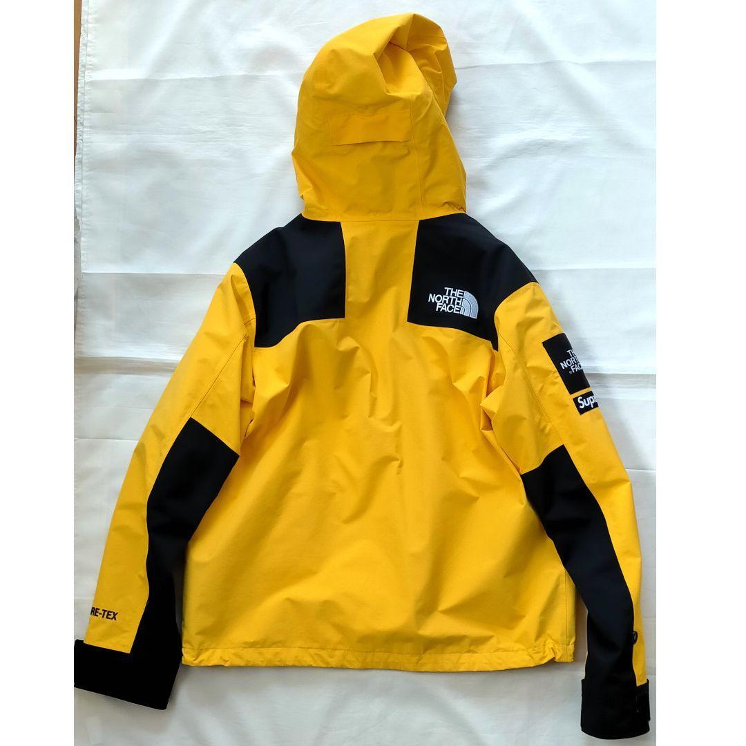 Size M Supreme x The North Face NP11901I Arc Logo Mountain