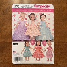 Simplicity Sewing Pattern 1135 for 18" dolls - American Girl Doll Size - UNCUT