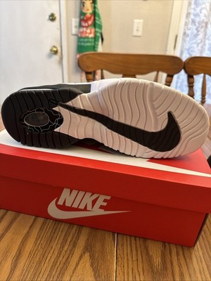 Nike Penny Hardaway. 1
