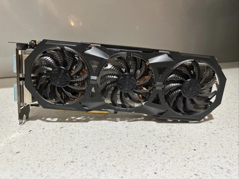 Gigabyte GeForce GTX 970 G1 Gaming 4GB GDDR5 - (GV-N970G1 GAMING-4GD REV.1.1) - Image 2 of 4