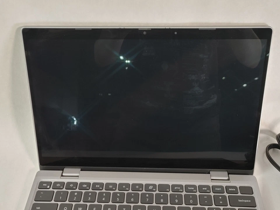 Dell Latitude 3330 Core i5-1145G7 2,60 GHz 16 GB 256 GB NVMe Windows 11 Pro Foto 4 de 4