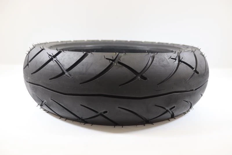 Reifen Vorne KYMCO 50 NAKED RENOUVO 2021 bis 2022 - Bild 3 von 4