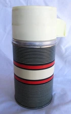 Vintage J.C. Higgins Brand No. 7377 Metal 10 OZ Vacuum Bottle Thermos