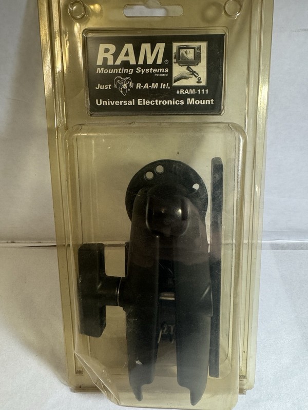 Ram Mount 7” Depth Finder Mount RAM-111