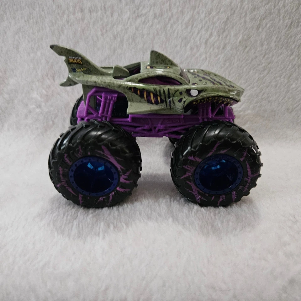 Monster Jam Truck Lot Great Clips Mohawk Warrior Salvager Megalodon Shark - Image 2 of 4