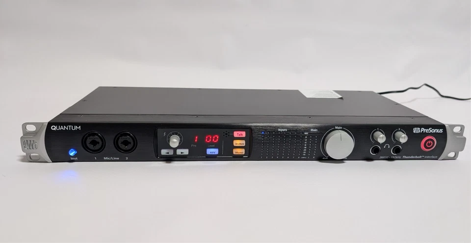PreSonus Quantum 26x32 Thunderbolt 2 Audio Interface with Thunderbolt 2 Cable - Image 2 of 4