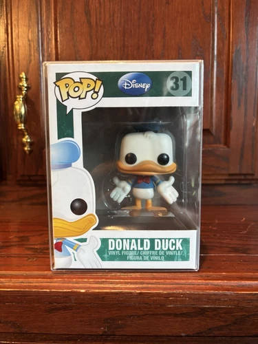 Funko POP! Disney OG Donald Duck #31 RARE 2014 VAULTED + PROTECTOR!