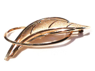 Broche Plaqué Or Avec Perle - Style Laminé 18 Carats - Bijou Vintage En Laiton - Bon état