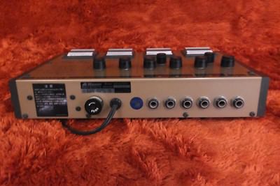 USED Maxon UE-305 UE 305 Analog Multi Pedal guitar effect 100521 