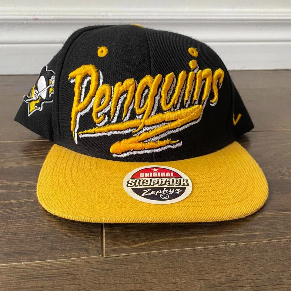 vintage NHL Pittsburgh Penguins side patched embroidered snapback Size;Adjustab - Image 2 of 4