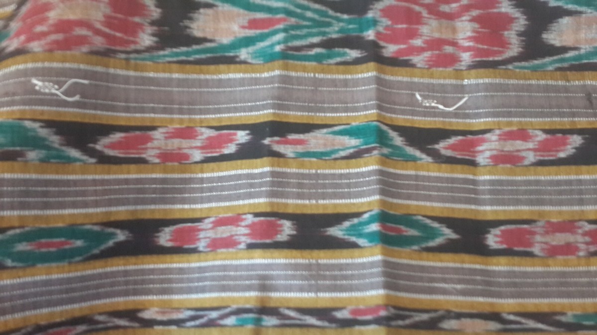 Grand Coupon En Soie Naturelle Ancien - Sari D'Inde, Couleur Beige/brun/vert, 5 M