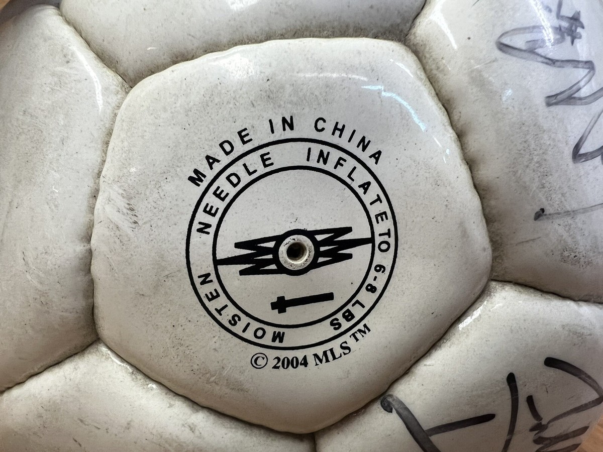 2004🔥 LA Galaxy Autographed 2004 Old Logo Soccer Ball Cobi Jones