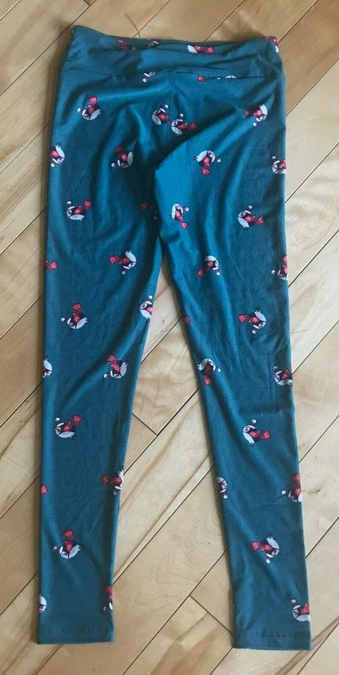 LuLaRoe Womens One Size Simply Comfortable Green Christmas Penguin Leggings - Image 4 of 4