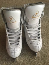 Jackson Excel Model 1291 Figure Skates Ultima Mark II Blades Youth Size 11 C