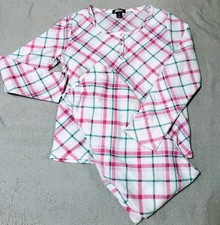 Woman s Pink And White Plaid Pajama Set Size Medium,New,Long Sleeve/Pants