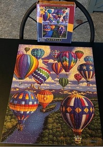 Dowdle Puzzle 300pc Balloon Festival *COMPLETE*