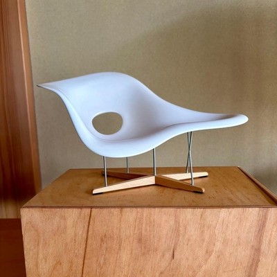 Vitra Design Museum Miniature Collection La Chaise Ray Eames Chair W/ Box Used