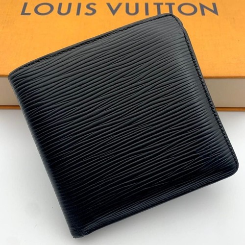 Louis Vuitton Portefeuille Marco Epi Bifold Wallet Leather Black